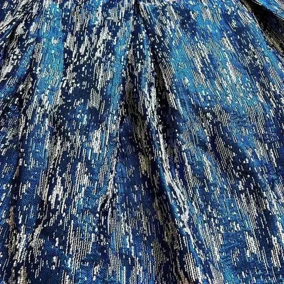 🌼4/$30🌼bethany Mota |  Metallic electric blue and silver mini skirt - Picture 3 of 8